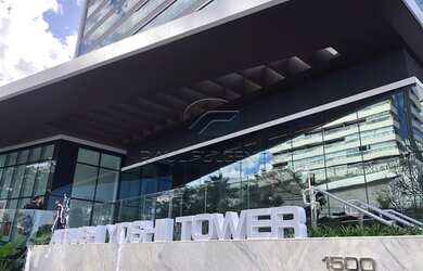 Imagem: O depósito possui 3 Vagas na garagem, 136m² de Área, Imóvel