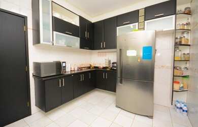 Imagem 10: Casa Jardim Textil Linda. 240m² de Área, 4 Vagas na garageme3 Dormitórios