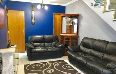 Imagem: A casa possui 3 Dormitórios, 3 Banheiros, 1 Vaga na garagem