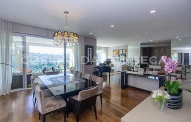 Imagem: O apartamento possui 3 Dormitórios, 4 Banheiros, 4 Vagas na