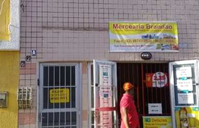 Imagem: A casa possui 2 Dormitórios, 2 Banheiros e 120m² de Área