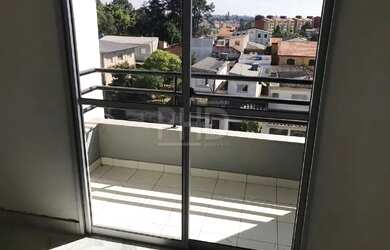 Imagem: O apartamento possui 3 Dormitórios, 1 Banheiro, 1 Vaga na garagem