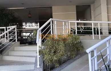 Imagem: O apartamento possui 3 Dormitórios, 3 Banheiros, 2 Vagas na