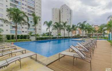 Imagem 8: Uffizi Gallerie. Piscina, Churrasqueira, Imóvel mobiliadoeAr-condicionado