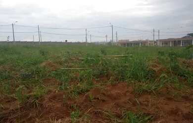 Imagem: O terreno à venda possui e está localizado em Jardim Jockey