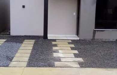 Imagem: A casa em condomínio possui 2 Dormitórios, 1 Banheiro, 2 Vagas