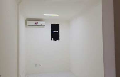 Imagem: O depósito possui 12m² de Área e está localizado em Imbuí