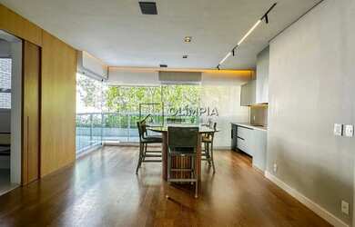 Imagem: O apartamento possui 3 Dormitórios, 4 Banheiros, 4 Vagas na