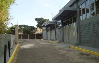 Imagem 8: Galpao com escritorio e vestiarios - excelente localizaçao de acesso