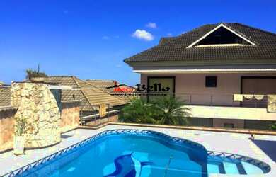 Imagem: A casa em condomínio possui 3 Dormitórios, 5 Banheiros, 3