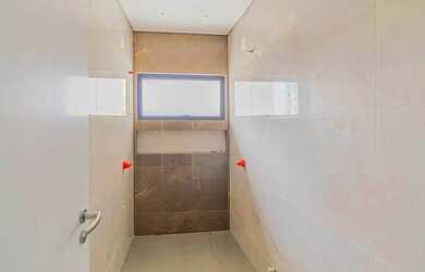 Imagem 11: Sobrado Geminado com 3 suíte(s) à venda no bairro SAGUACU em JOINVILLE, por R$ 1.490.000.0