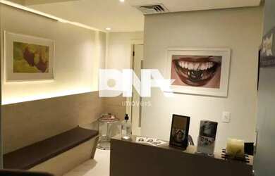 Imagem: O depósito possui 1 Vaga na garagem, 59m² de Área e está