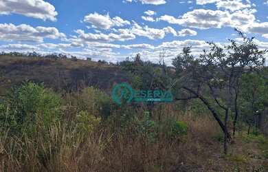 Imagem: O terreno possui 2.508m² de Área e está localizado em Jaboticatubas