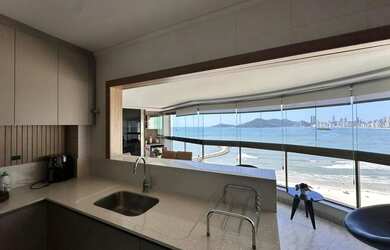 Imagem 8: ARC DE TRIOMPHE - APARTAMENTO FRENTE MAR COM 03 SUÍTES EM BALNEÁRIO...