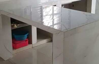 Imagem: A casa possui 2 Dormitórios, 1 Banheiro, 4 Vagas na garagem