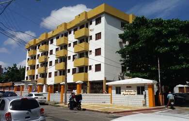 Imagem: O apartamento para alugar possui 2 Dormitórios, 1 Banheiro