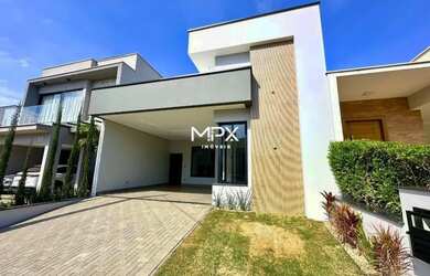 Imagem: A casa em condomínio possui 3 Dormitórios, 3 Banheiros, 2