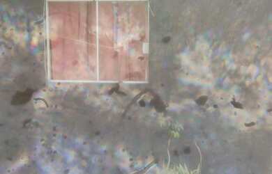 Imagem: A casa possui 1 Dormitório, 1 Banheiro, 1 Vaga na garagem e