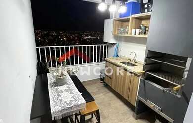 Imagem: O apartamento possui 2 Dormitórios, 2 Banheiros, 1 Vaga na