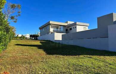 Imagem: O terreno possui 416m² de Área e está localizado em Anápolis