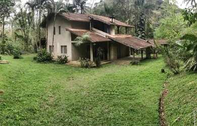 Imagem: A chácara possui 36.000m² de Área e está localizado em