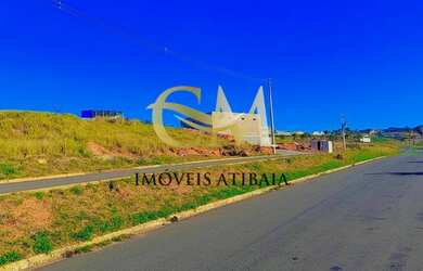 Imagem: O terreno possui 3000m² de Área e está localizado em Loteamento