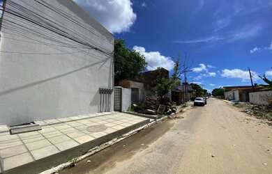 Imagem: A casa possui 2 Dormitórios, 1 Banheiro, 40m² de Área e