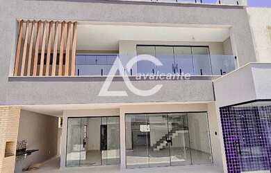 Imagem: A casa em condomínio possui 3 Dormitórios, 5 Banheiros, 2