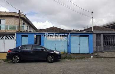 Imagem: A casa possui 1 Dormitório, 1 Banheiro, 150m² de Área e