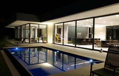 Imagem: Casa à venda no bairro Araras - Petrópolis/RJ