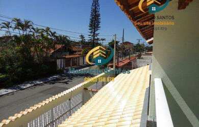 Imagem: A casa possui 2 Dormitórios, 2 Banheiros, 2 Vagas na garagem