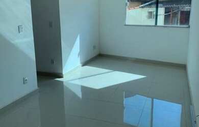 Imagem: O apartamento possui 2 Dormitórios e 2 Banheiros e está localizado