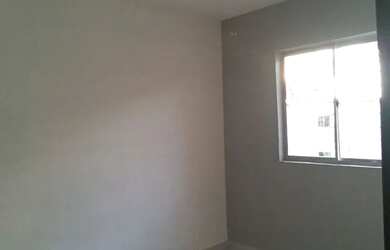 Imagem: O apartamento possui 3 Dormitórios, 1 Banheiro e está localizado