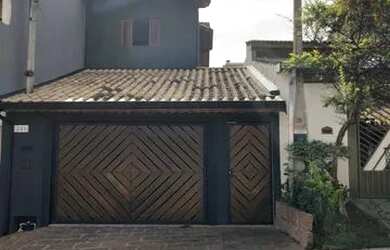 Imagem: A casa possui 2 Dormitórios, 3 Banheiros, 160m² de Área e