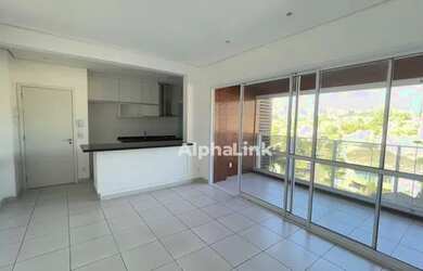 Imagem: O apartamento possui 1 Dormitório, 1 Banheiro, 1 Vaga na garagem