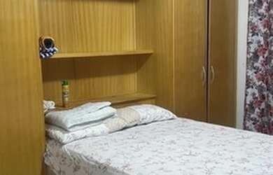 Imagem: O apartamento possui 1 Dormitório, 1 Banheiro, 2 Vagas na garagem