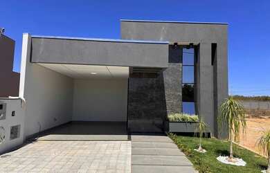 Imagem: Casa moderna em condomínio fechado - 3 quartos 120m²