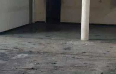 Imagem: A casa possui 2 Dormitórios, 1 Banheiro, 5 Vagas na garagem