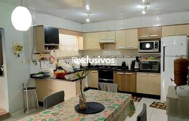 Imagem 4: Casa mista com piscina, à venda no Vila Nova por R$ 310.000,00