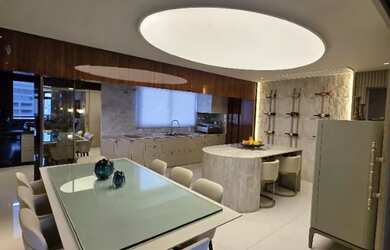 Imagem: O apartamento possui 3 Dormitórios, 3 Banheiros, 2 Vagas na