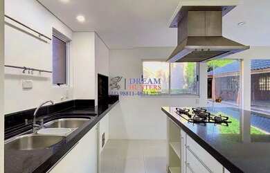 Imagem 7: Seu Refúgio dentro de Curitiba, Casa com 4 Quartos 2 suítes , Bairro...