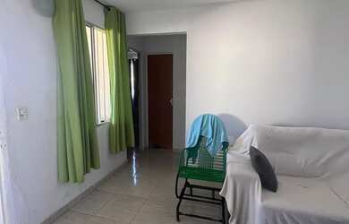 Imagem 12: Apartamento 2/4 sacada grande