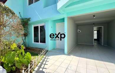 Imagem: 5 quartos com quintal e lareira em condomínio no Boa Vista