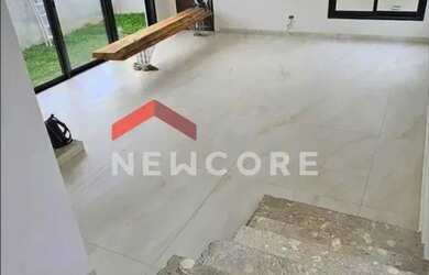 Imagem 5: Sobrado em Rua Conde dos Arcos - Lindóia - Curitiba/PR