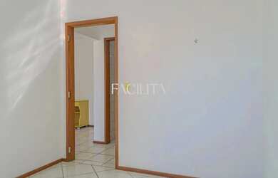 Imagem 9: Apartamento com 2 quartos no bairro Carvoeira, Florianópolis