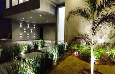 Imagem: A casa em condomínio possui 3 Dormitórios, 4 Banheiros, 4