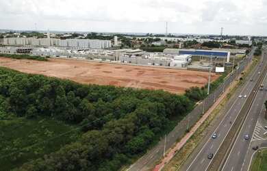 Imagem: O terreno à venda possui e está localizado em Chácaras Assay