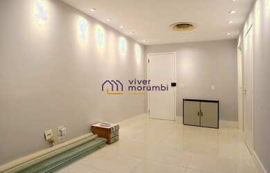 Imagem: O depósito possui 5 Vagas na garagem, 30m² de Área e está