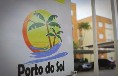 Imagem: O apartamento possui 3 Dormitórios, 2 Banheiros, 1 Vaga na