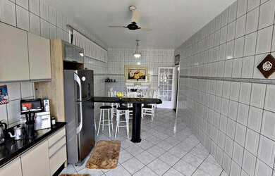 Imagem 7: Casa à venda no Centro de Imbituba em terreno de 400m²